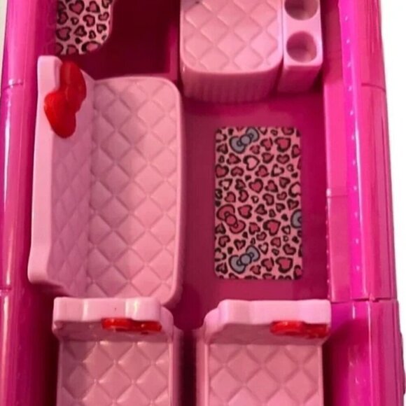 Hello Kitty - 2013 Pink Dance Party Limo Car Toy🚗🎶😻💕✨ - Picture 3 of 8